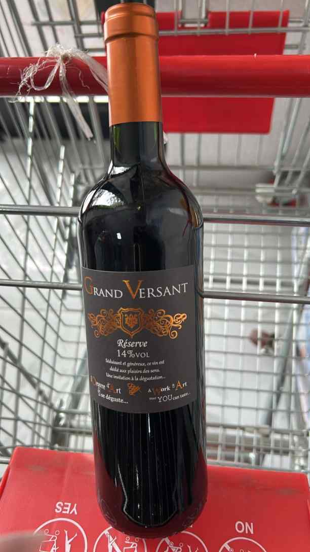 VIN ROUGE GRAND VERSANT