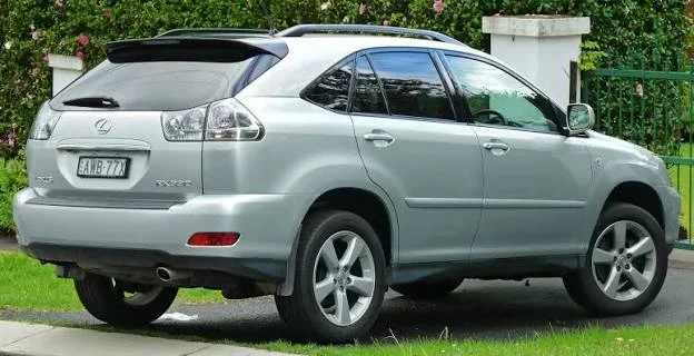 Location journalière Lexus RX330